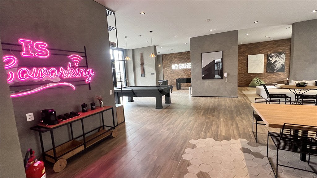 Apartamento à venda com 2 quartos em Vila Buarque, São Paulo, SP