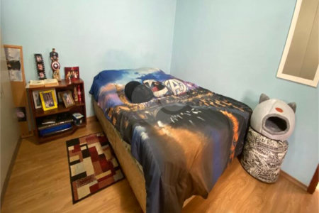Casa Térrea à venda com 3 quartos, sendo 1 suíte, em Santa Teresinha, São Paulo, SP