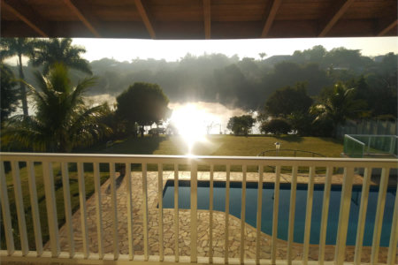 Casa à venda com 4 quartos, sendo 1 suíte, no condomínio Acmti - Colinas do Mosteiro, Terras de Itaici e Recanto dos Pássaros, Indaiatuba - SP