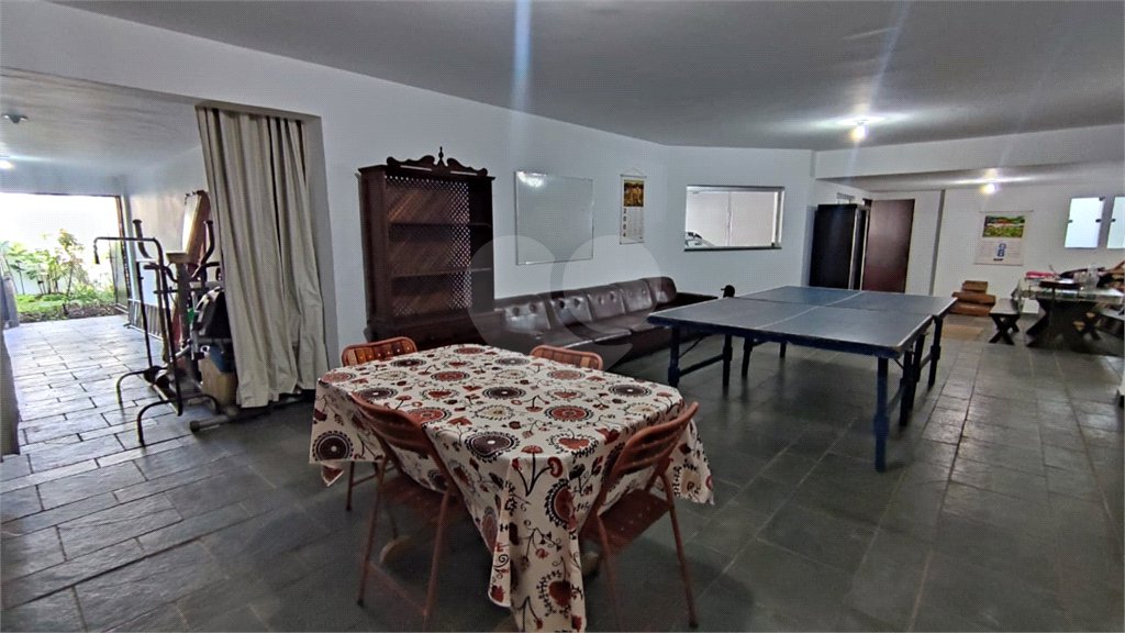 Sobrado à venda com 4 quartos, sendo 2 suítes, em Interlagos, São Paulo, SP