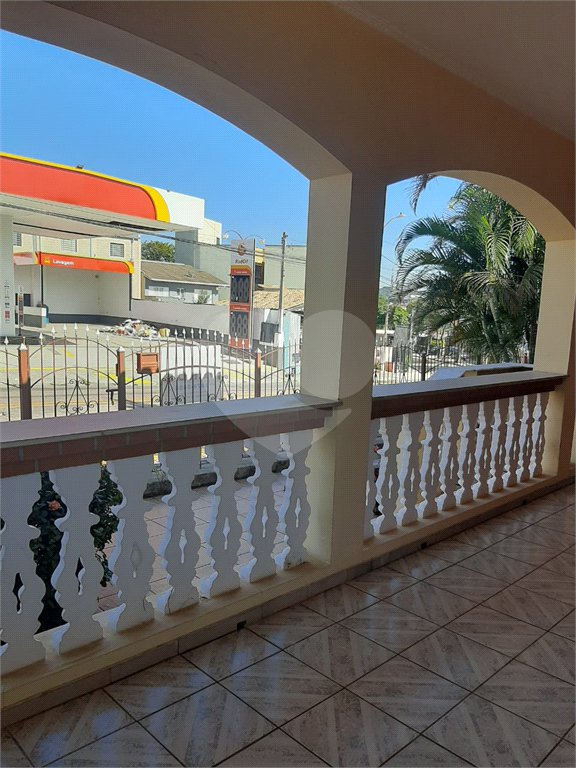 Casa à venda com 3 quartos, sendo 1 suíte, no Centro, Vinhedo, SP