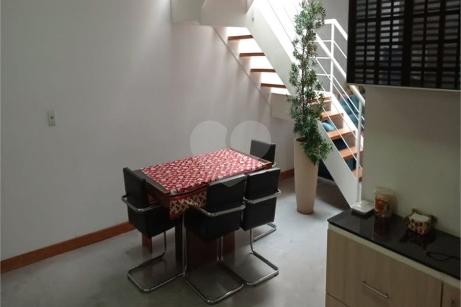 Sobrado à venda com 3 quartos, sendo 2 suítes, em Vila Guilherme, São Paulo, SP