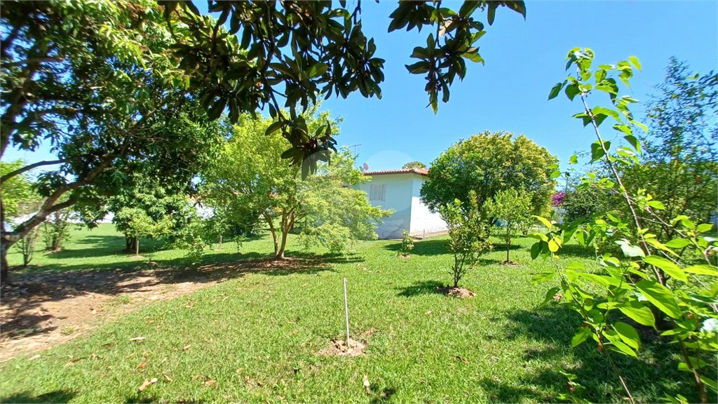 Casa à venda com 3 quartos, sendo 1 suíte,  no condomínio Santa Inês, Itu - SP