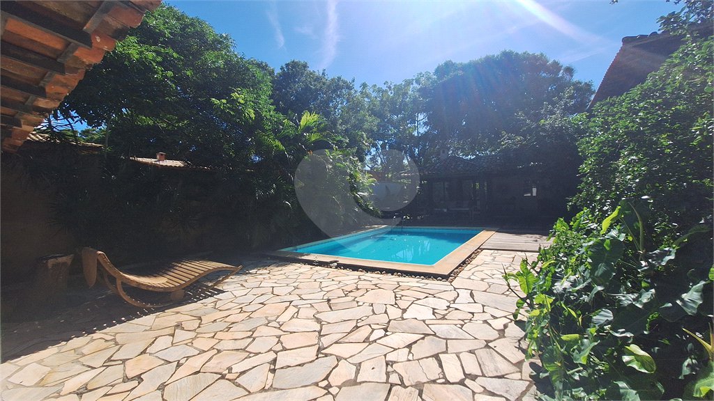 Casa à venda ou para alugar com 6 suítes em Marina, Armação dos Búzios, RJ