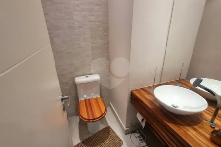 Apartamento à venda com 3 quartos, sendo 1 suíte,  em Indianópolis, São Paulo, SP