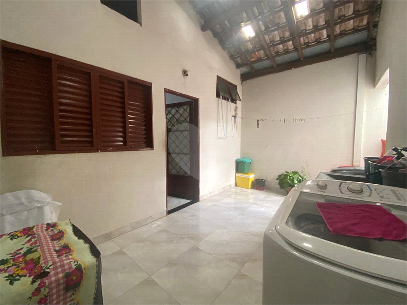Casa à venda com 2 quartos, sendo 1 suíte, em Jardim Novo Américo, Américo Brasiliense, SP