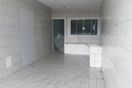 Casa Térrea à venda com 4 quartos, sendo 1 suíte, em Nova Mairinque, Mairinque, SP