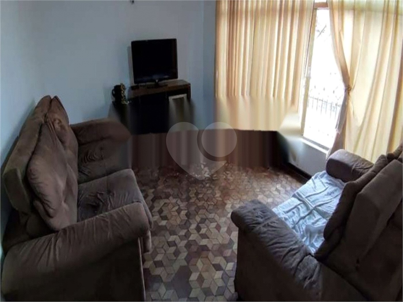 Sobrado à venda com 4 quartos, sendo 1 suíte, em Vila Constança, São Paulo, SP