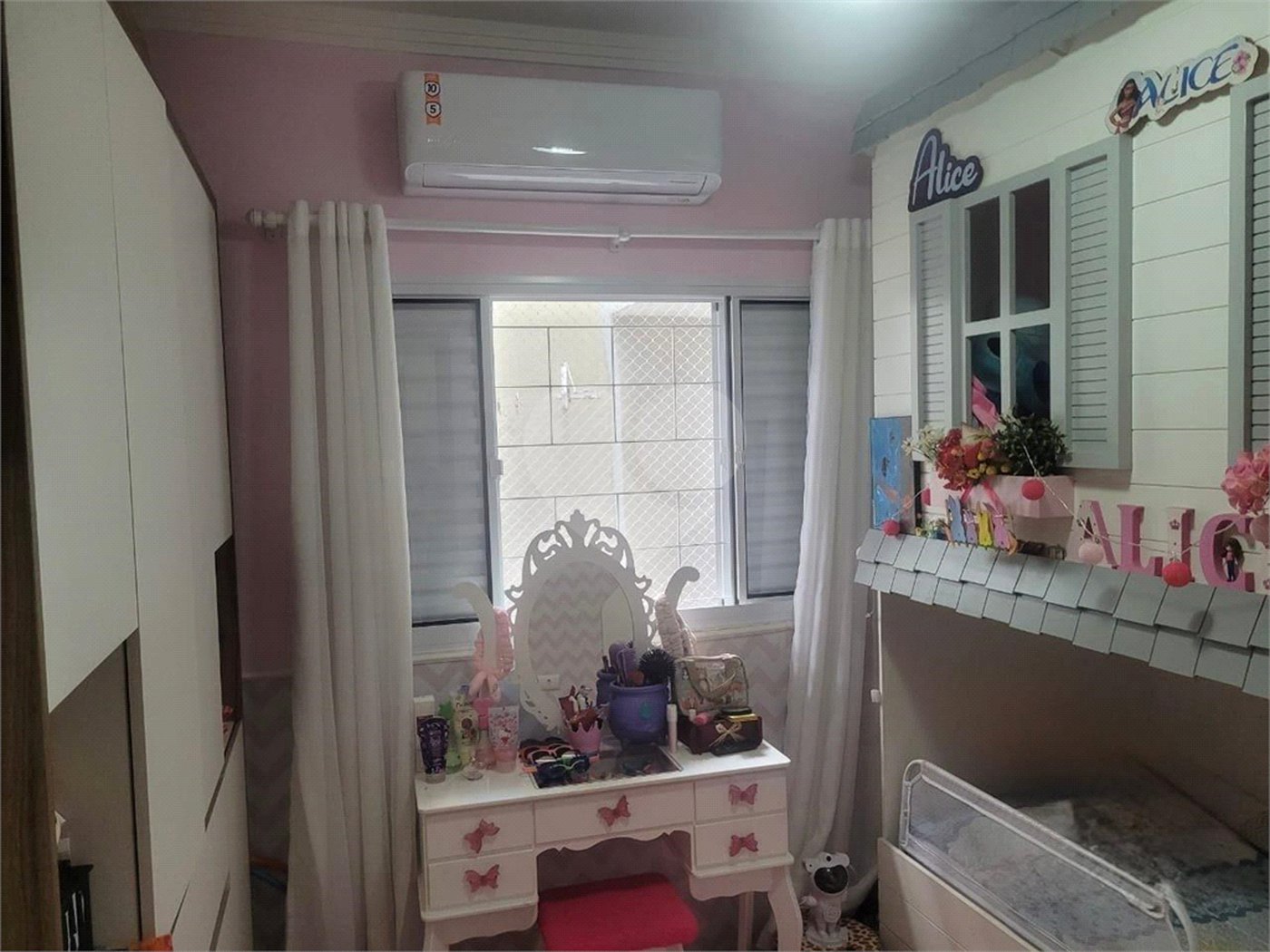 Casa à venda com 3 quartos, sendo 1 suíte, em Jardim Itanguá, Sorocaba, SP