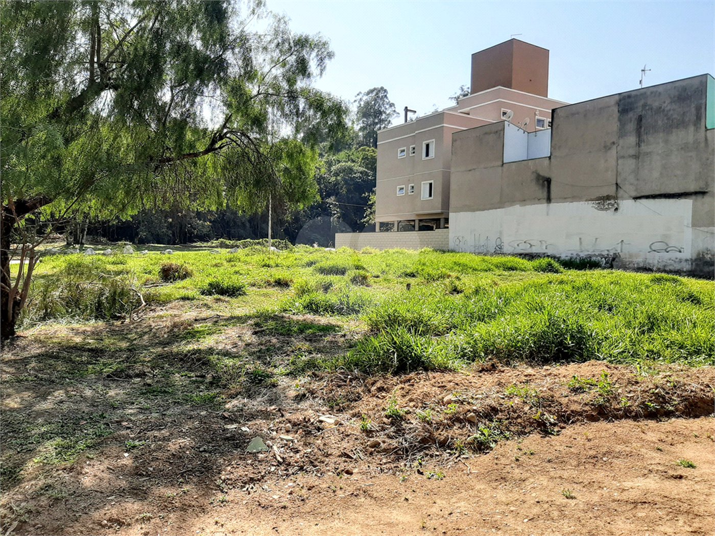 Terreno à venda em Jardim Niero, Louveira, SP