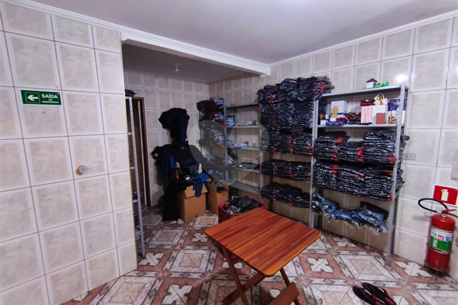 Sobrado à venda com 4 quartos, sendo 1 suíte, em Vila Medeiros, São Paulo, SP