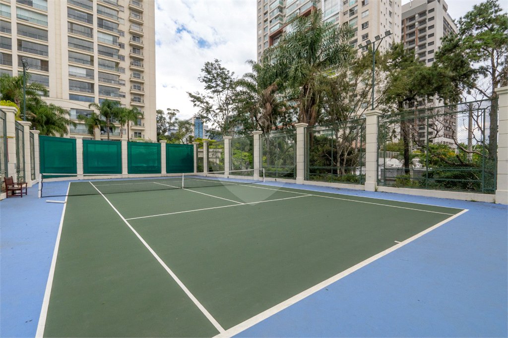 Apartamento à venda com 3 suítes em Brooklin, São Paulo, SP