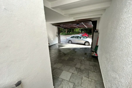 SOBRADO PARA LOCAÇÃO NO PARQUE DOMINGOS COM 03 DORM 01 SUITE 02 VAGAS DE GARAGEM