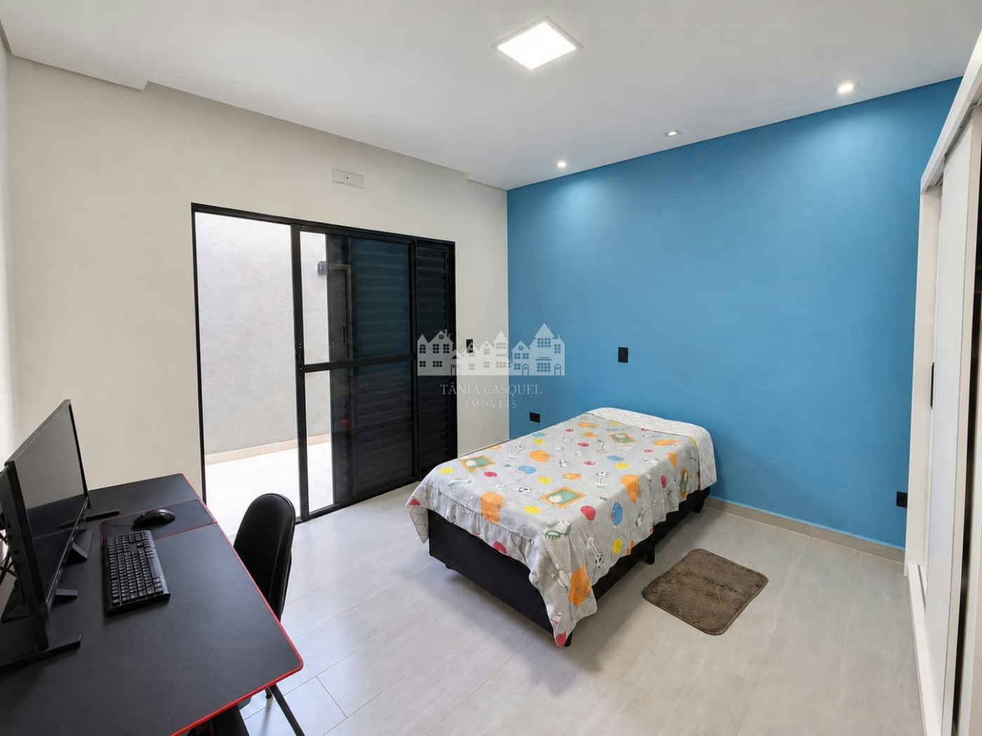 Casa à venda com 3 quartos, sendo 1 suíte,  em Condominio Quintas da Boa Vista, Atibaia, SP