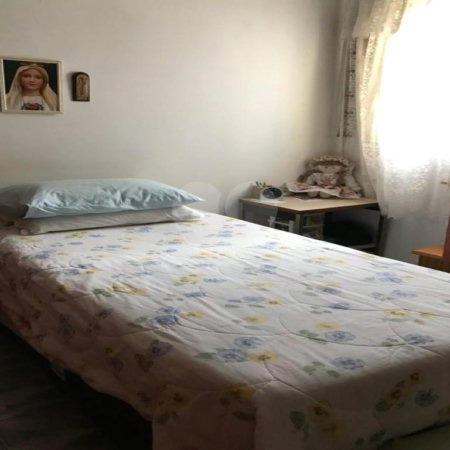Casa à venda com 3 quartos, sendo 1 suíte,  em Jardim Ester Yolanda, São Paulo, SP