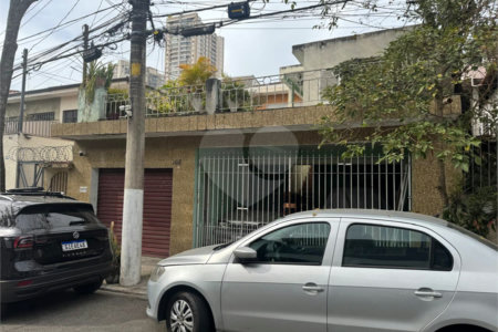 Terreno à venda com 4 quartos em Jardim Odete, São Paulo, SP