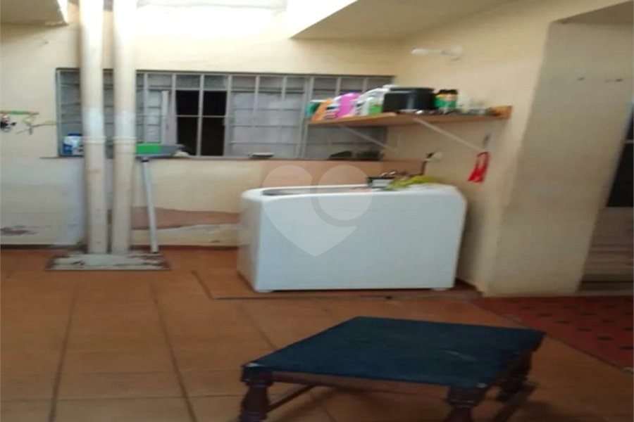 Casa Térrea à venda com 1 quarto em Vila Romero, São Paulo, SP
