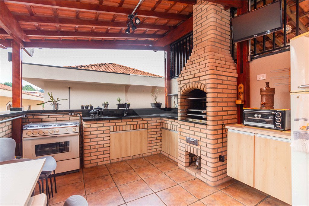 Casa à venda com 3 quartos, sendo 1 suíte, em Horto Florestal, São Paulo, SP