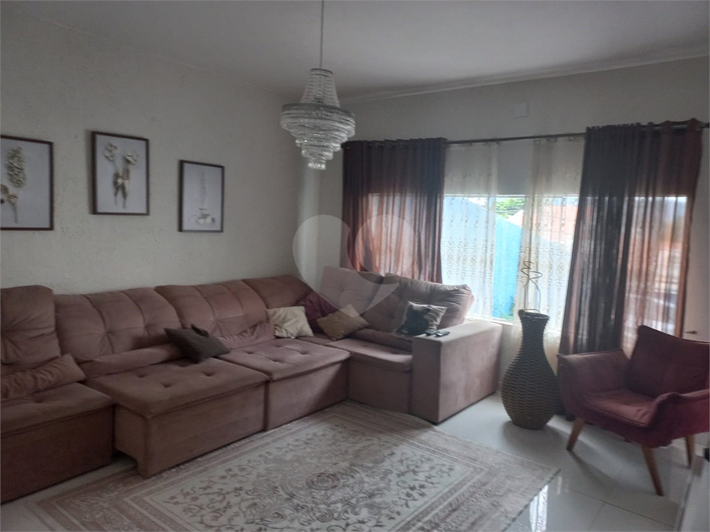 Casa Térrea à venda com 3 quartos, sendo 1 suíte,  em Vila Oliveira, Mogi das Cruzes, SP
