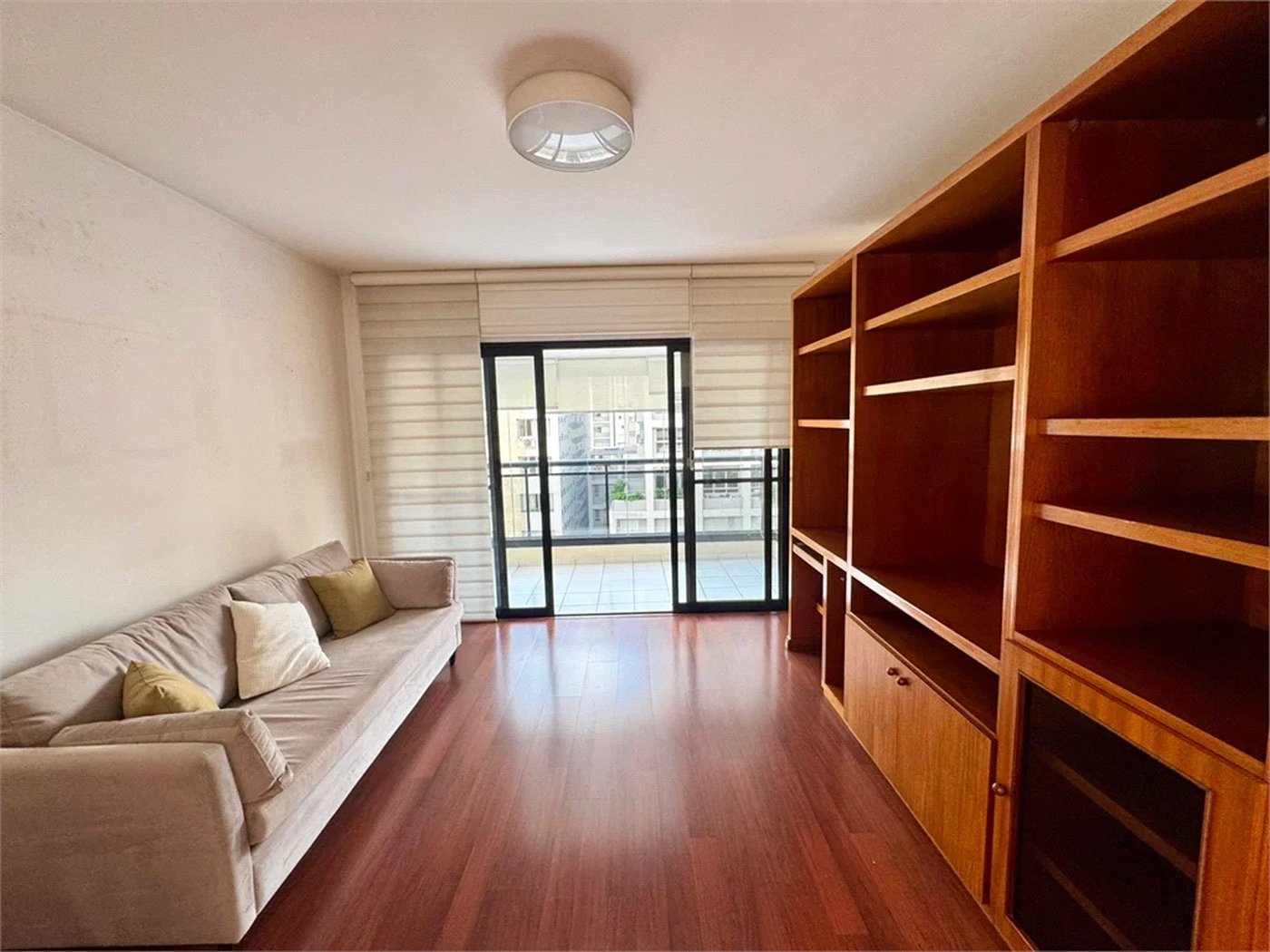 Apartamento à venda com 4 quartos, sendo 2 suítes, em Pinheiros, São Paulo, SP