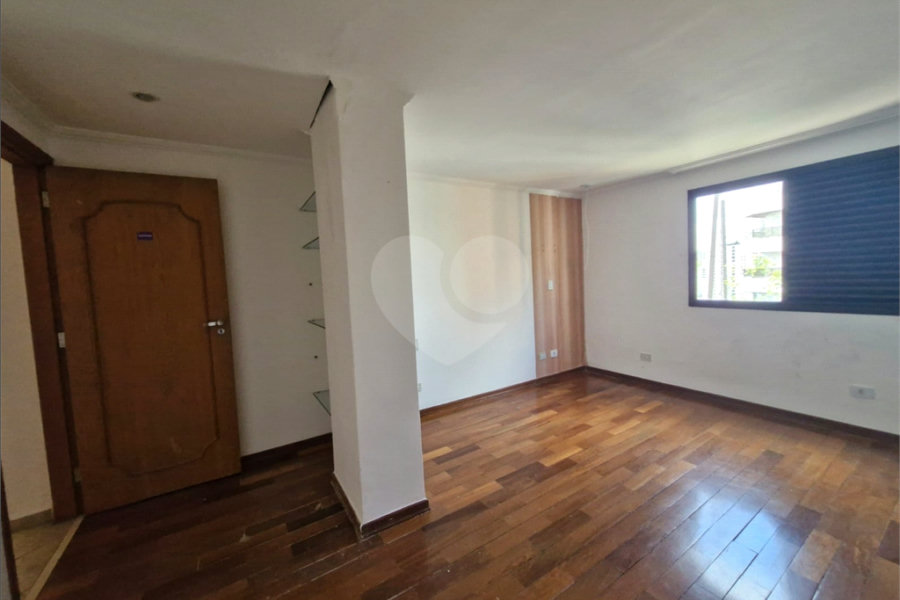 Cobertura à venda com 4 quartos, sendo 2 suítes, em Santana, São Paulo, SP