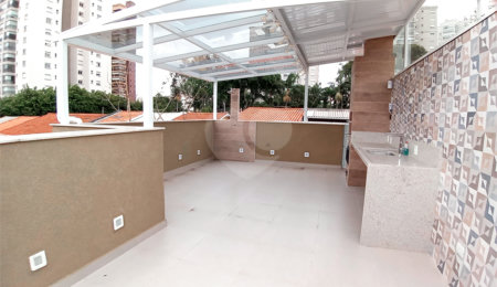 Sobrado à venda com 3 quartos, sendo 2 suítes,  em Santana, São Paulo, SP