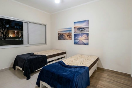 Apartamento com 2 dormitórios à venda, 76 m² por R$ 365.000,00 - Vila Júlia - Guarujá/SP