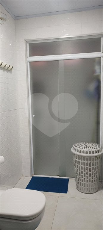 Sobrado à venda com 3 quartos em Vila Maria de Maggi, Suzano, SP