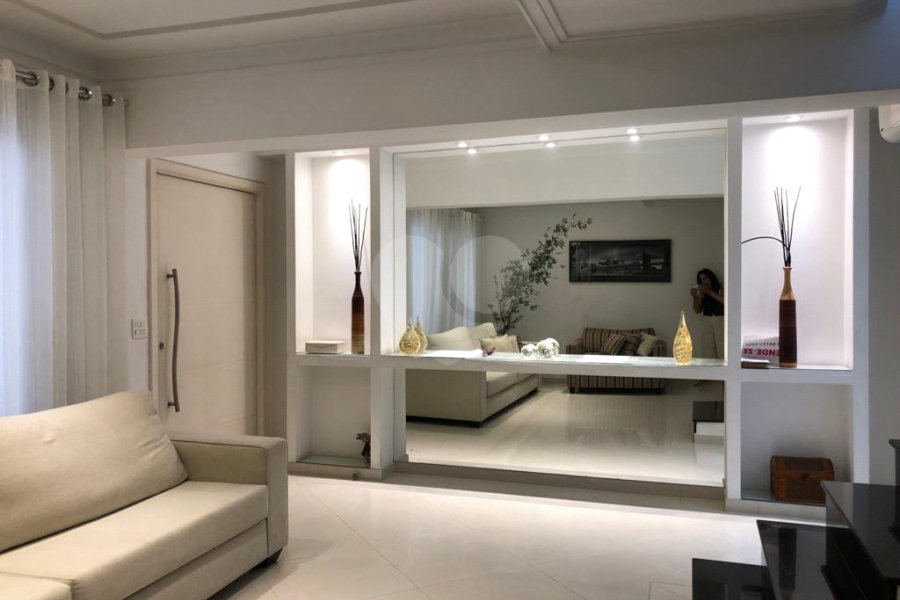 Casa à venda com 3 suítes em Santana, São Paulo, SP