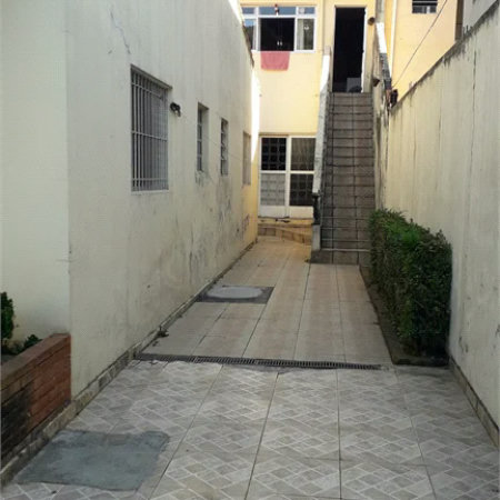 Casa à venda com 5 quartos, sendo 2 suítes,  em Jardim Nadir, São Paulo, SP