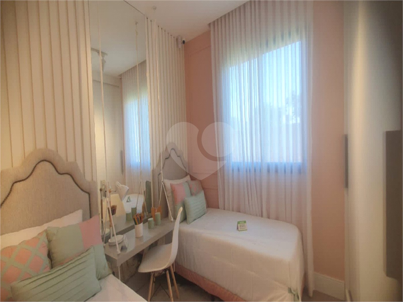 Apartamento à venda com 2 quartos em Jardim Hubert, Indaiatuba, SP