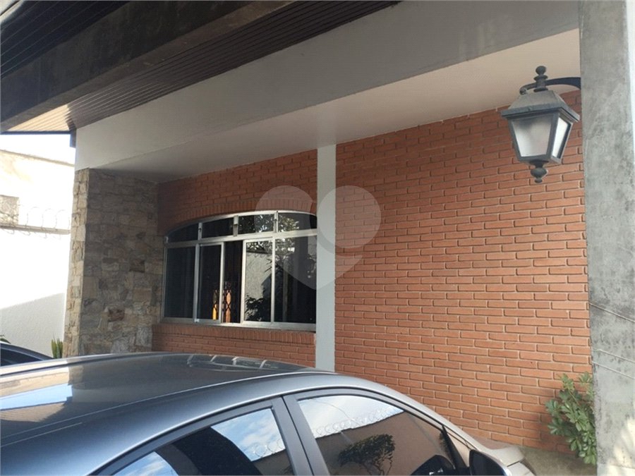 Sobrado à venda com 4 quartos, sendo 1 suíte, em Tremembé, São Paulo, SP