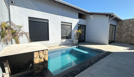 Casa Térrea à venda com 3 quartos, sendo 1 suíte,  em Jardim Esplanada II, Indaiatuba, SP