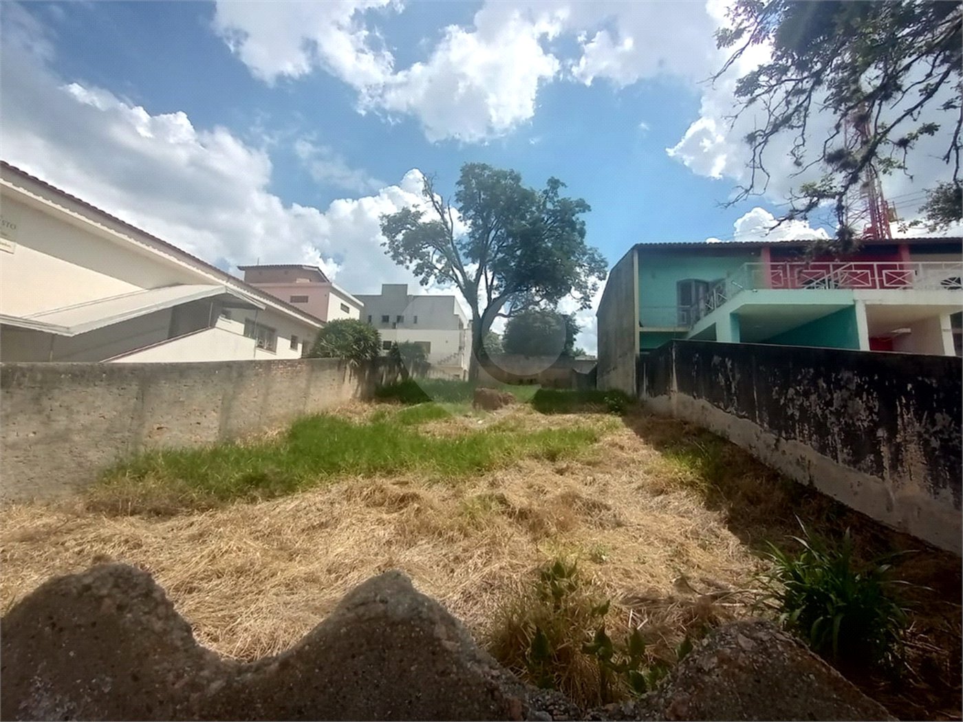 Terreno à venda no Centro, Bom Jesus dos Perdões, SP