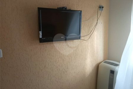 Casa à venda com 3 quartos, sendo 2 suítes, em Vila Flávio, Mogi das Cruzes, SP