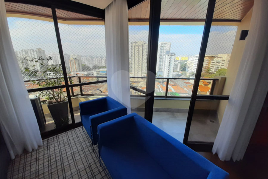 Apartamento à venda com 3 suítes em Santana, São Paulo, SP