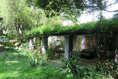 Casa Térrea à venda com 2 suítes em Real Parque, São Paulo, SP