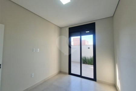 Casa à venda com 3 quartos, sendo 1 suíte, no condomínio Vilagio Wanel, Sorocaba - SP
