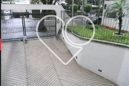 Apartamento à venda com 3 quartos em Moema, São Paulo, SP