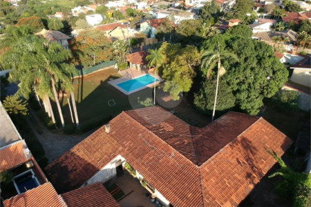 Casa Térrea à venda com 4 quartos, sendo 2 suítes, em Jardim Paulista, Atibaia, SP