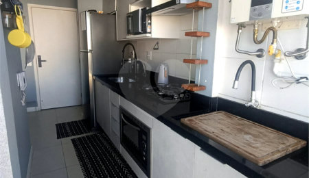Apartamento à venda com 2 quartos, sendo 1 suíte,  em Parque Vitória, São Paulo, SP