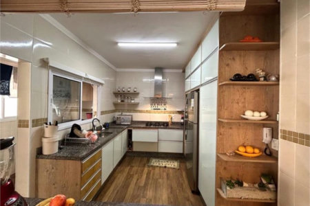 Apartamento Residencial à venda, Vila Guilhermina, Praia Grande - AP1374.