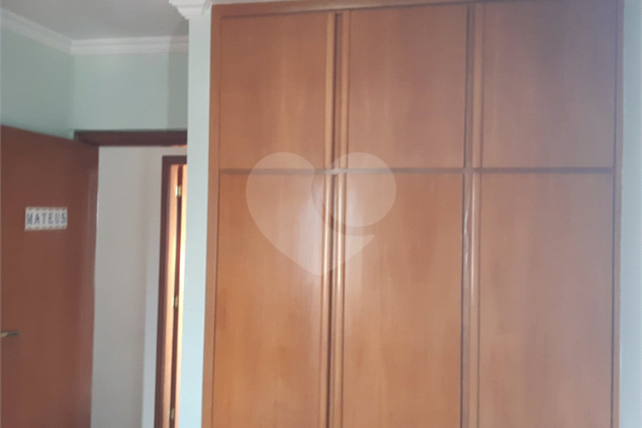 Apartamento à venda com 4 quartos, sendo 1 suíte, em Tremembé, São Paulo, SP