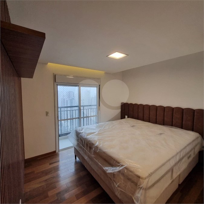 Apartamento à venda com 3 suítes em Santana, São Paulo, SP