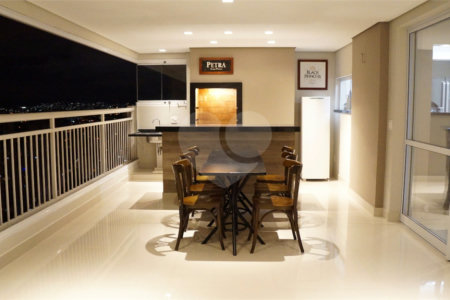 Apartamento à venda com 3 suítes em Santa Teresinha, São Paulo, SP