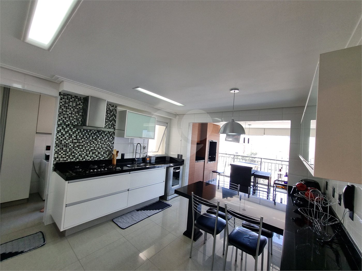 Apartamento à venda com 4 quartos, sendo 2 suítes, em Santana, São Paulo, SP