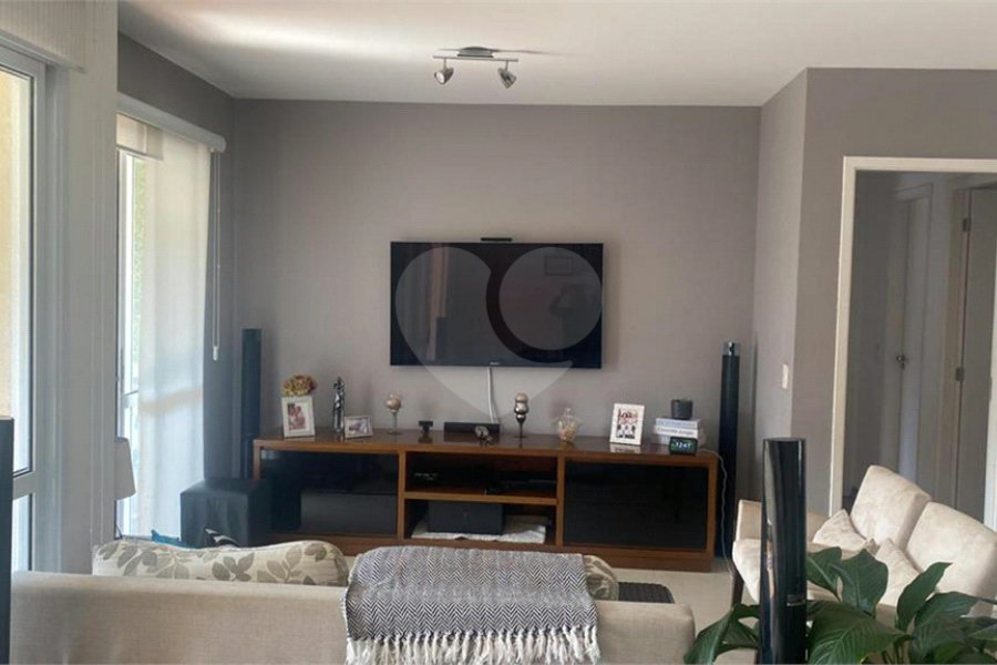 Apartamento à venda com 3 quartos, sendo 1 suíte, em Horto, São Paulo, SP