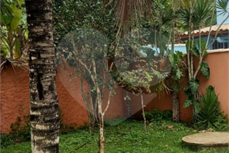 Casa à venda com 5 quartos, sendo 4 suítes, em Praia Rasa, Armação dos Búzios, RJ