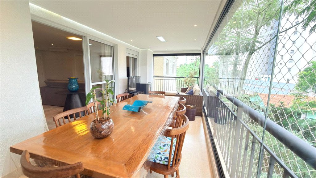 Apartamento à venda com 3 suítes em Santa Teresinha, São Paulo, SP