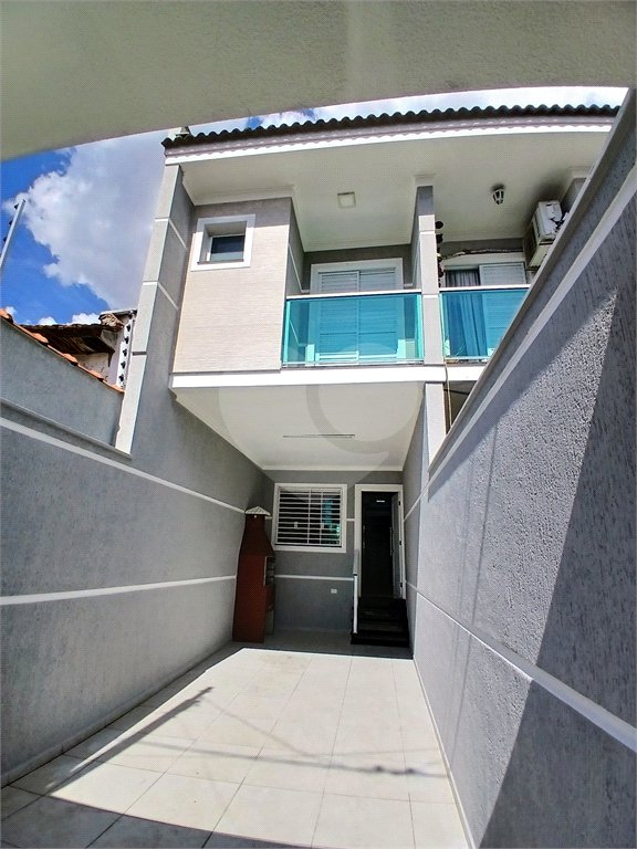 Sobrado à venda com 3 quartos, sendo 1 suíte,  em Parque Vitória, São Paulo, SP